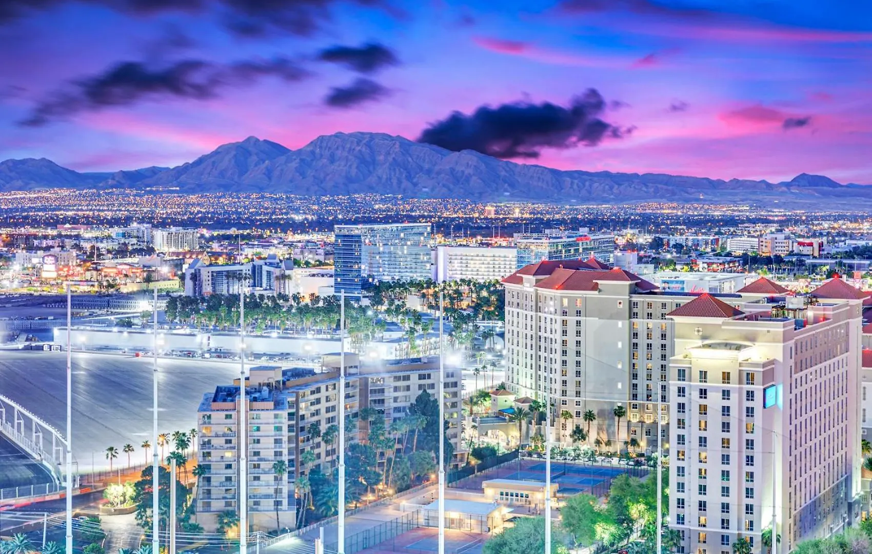 Skyline Serenity-Strip Pool F1 View-No Resort Fee Las Vegas 0*,
